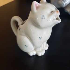 Vintage Cat Creamer Made in Japan